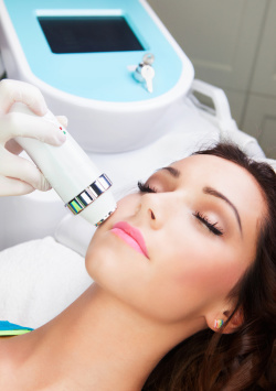 laserowe usuwanie zmian skórnych - laseroterapia
